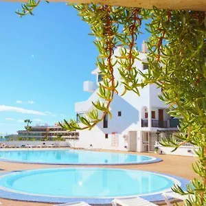 https://apartamento-familiar-costa-adeje-parque-royal.tenerifehoteles.net
